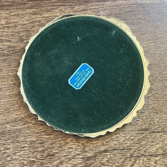 Oneida Christmas Coaster - Picture 2 of 3